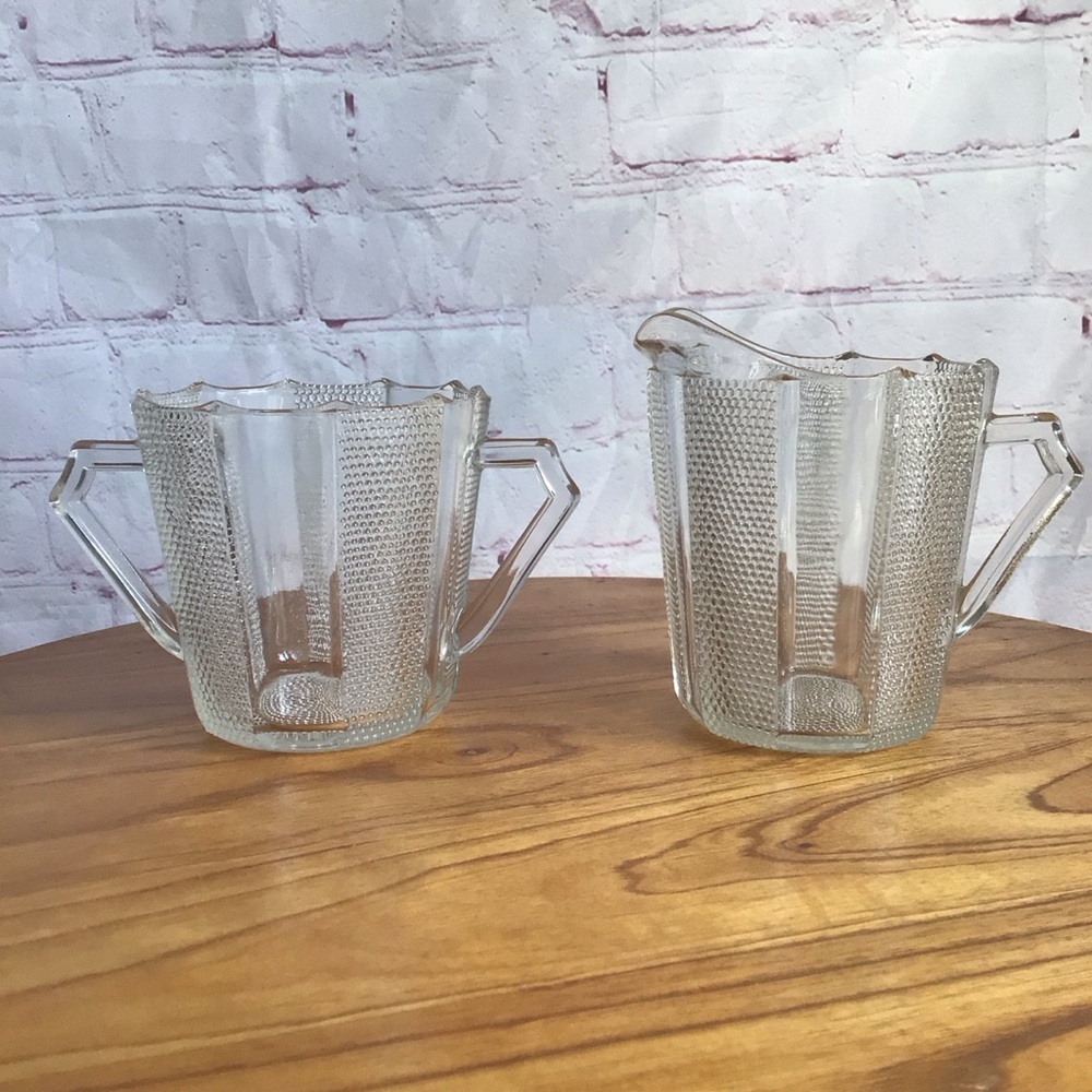 Vintage Jeanette Glass Dewdrop Sugar and Creamer Set